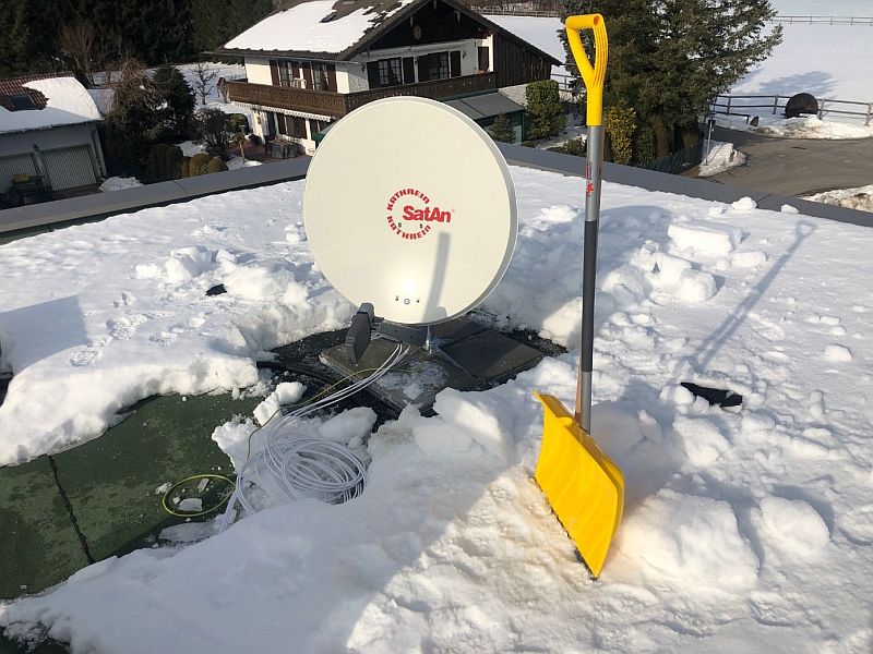 Beheizte Satelliten-Anlage Beheizte Satelliten-Anlage