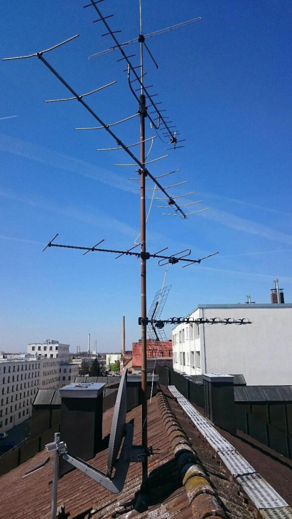 ueberladene-antenne-sat